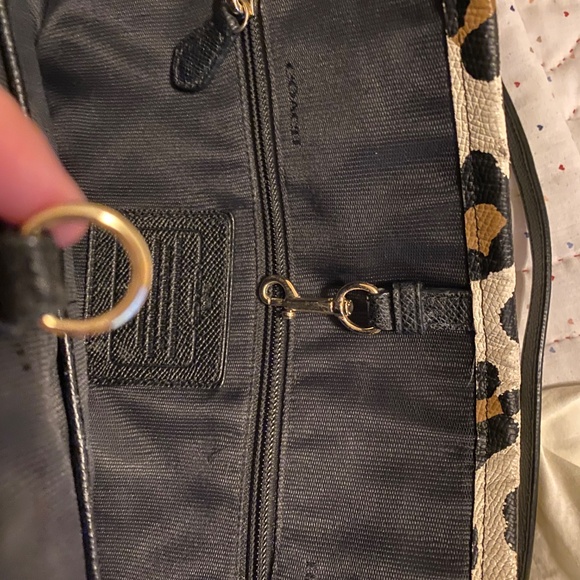 Coach leopard Tote‎  Print Getaway Weekender tote - Picture 8 of 16